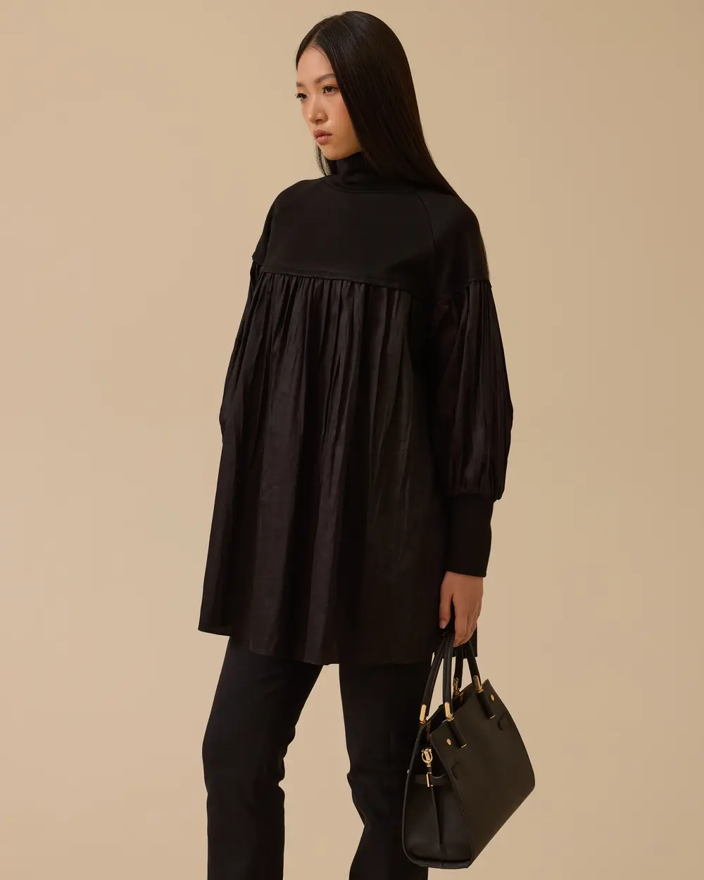 Çift Kumaşlı Pile Detaylı Tunik