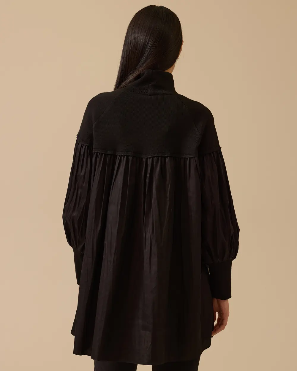 Çift Kumaşlı Pile Detaylı Tunik