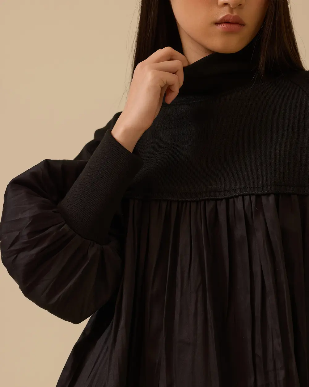 Çift Kumaşlı Pile Detaylı Tunik