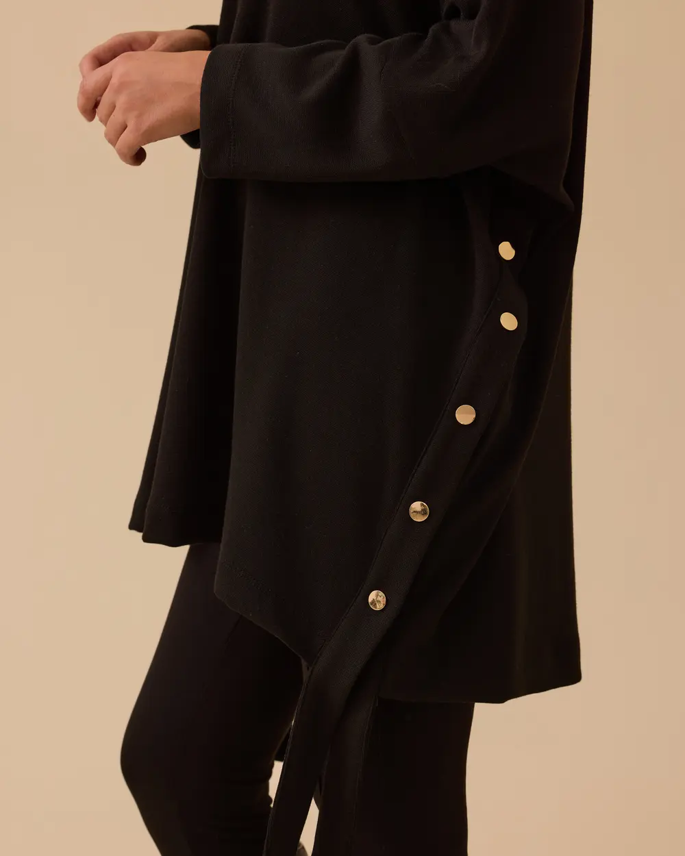 Yan Düğme Detaylı Uzun Tunik