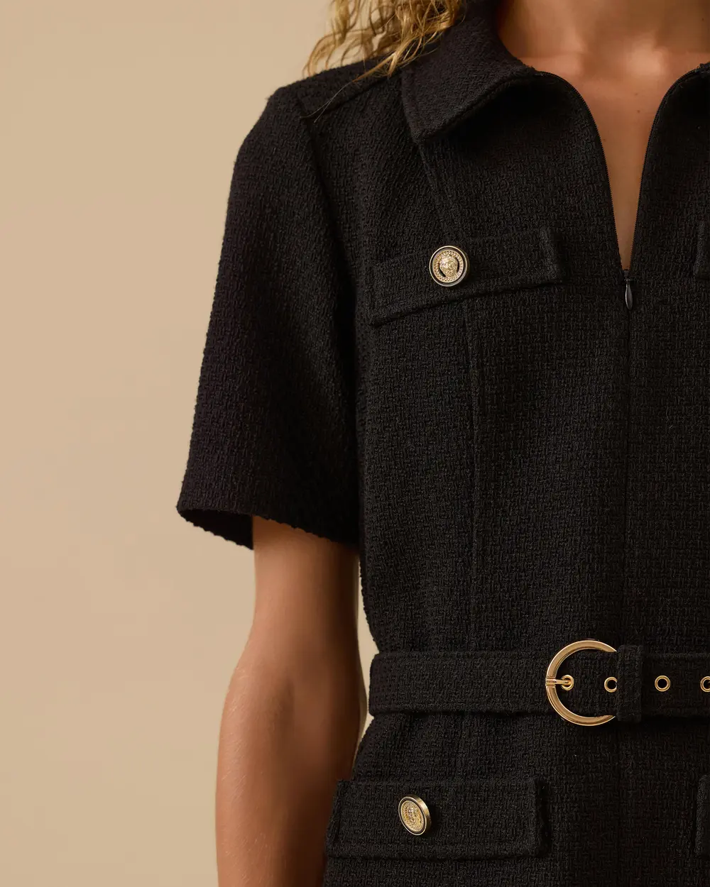 Kemerli Arka Pliseli Tüvit Elbise