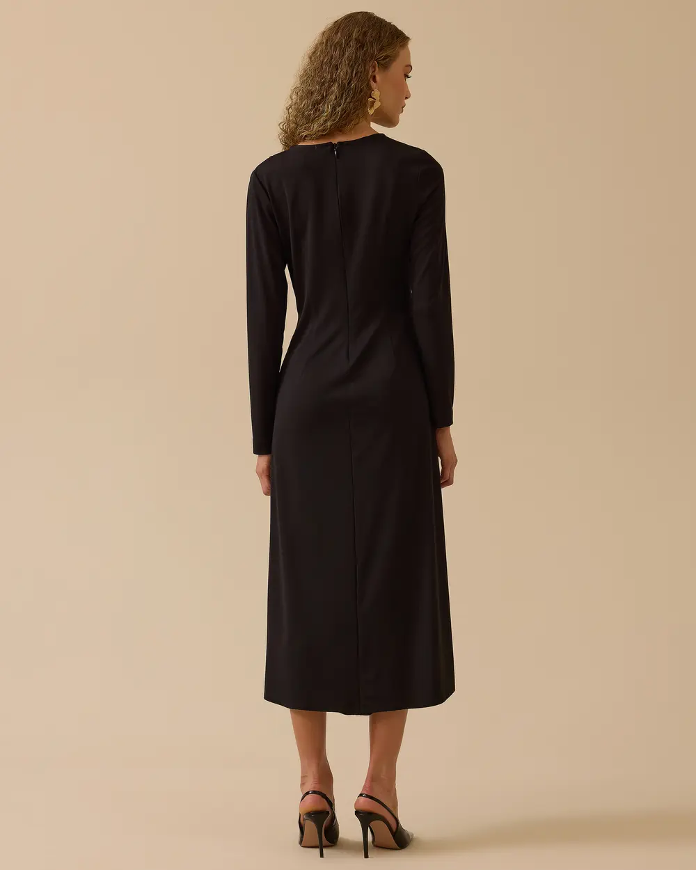 Gold Aksesuar Detaylı Drapeli Elbise