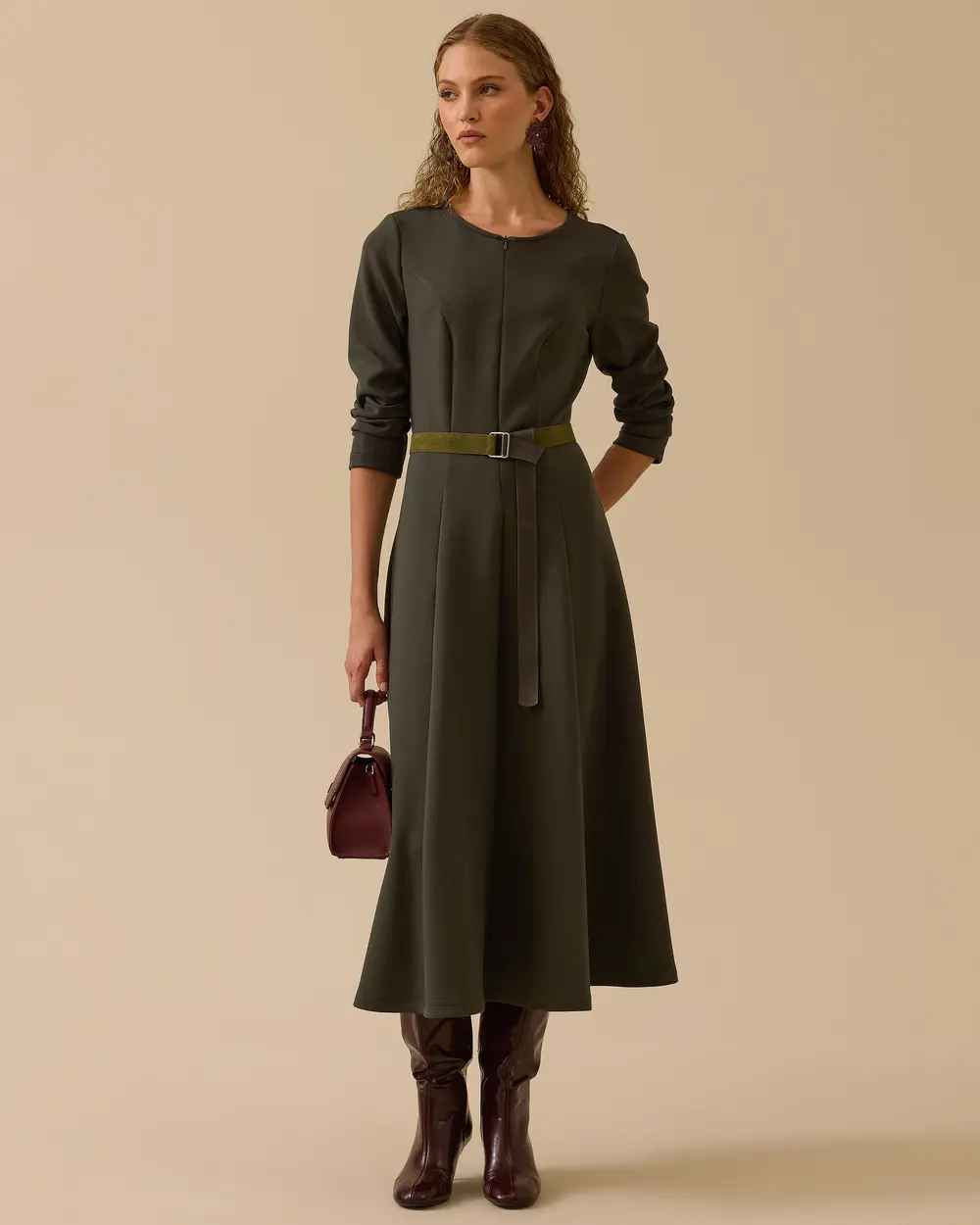 Kuşaklı Kemer Detaylı Elbise