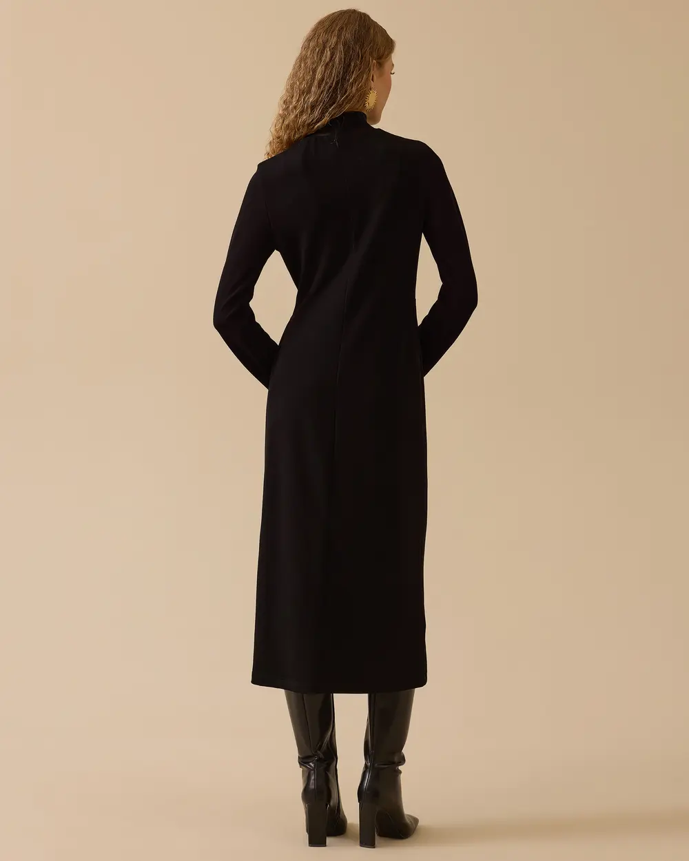 Dik Yaka Bağlama Detaylı Midi Elbise