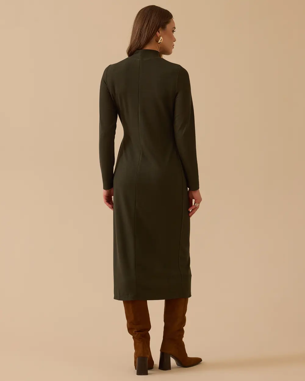 Dik Yaka Bağlama Detaylı Midi Elbise