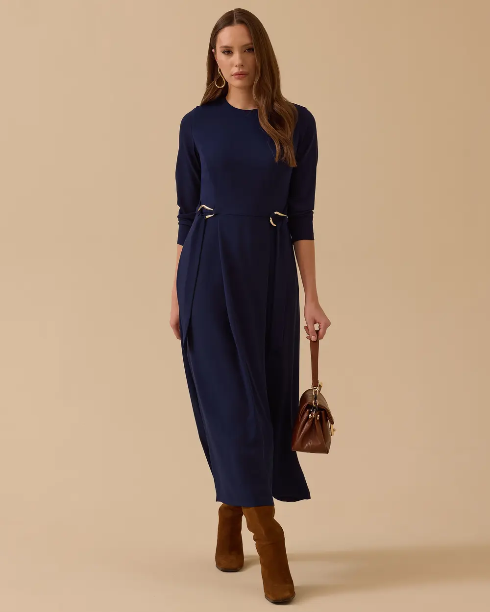 Metal Aksesuarlı Krep Elbise