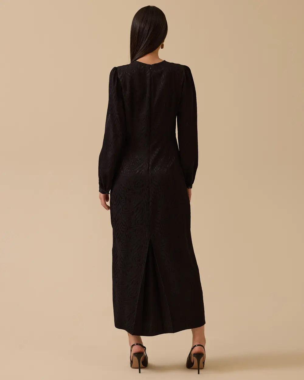 Desenli Boncuk Detaylı Saten Elbise