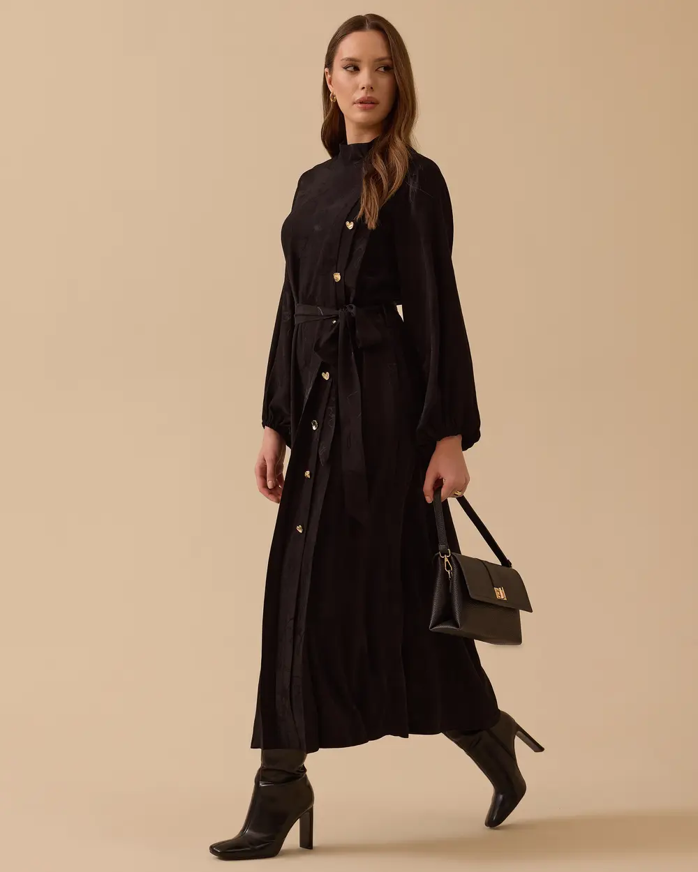 Desenli Pile Detaylı Kuşaklı Elbise