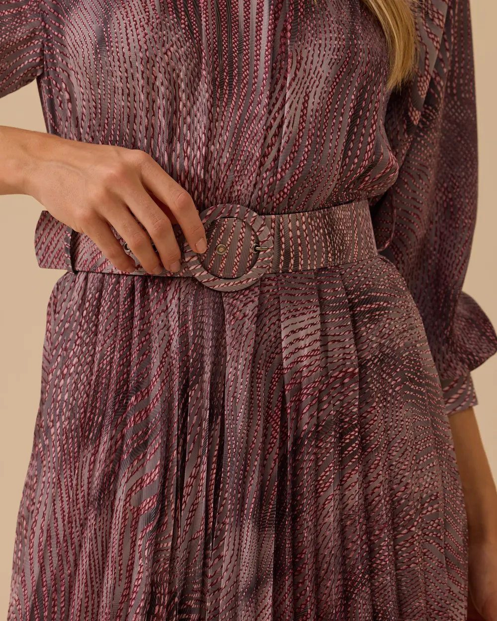 Kemerli Desenli Pliseli Elbise