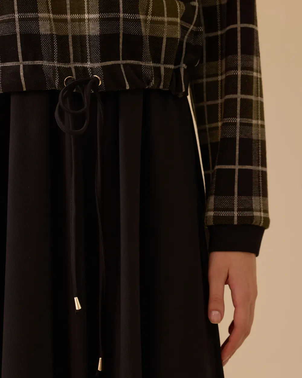 Ekose Desenli Çift Kumaşlı Elbise