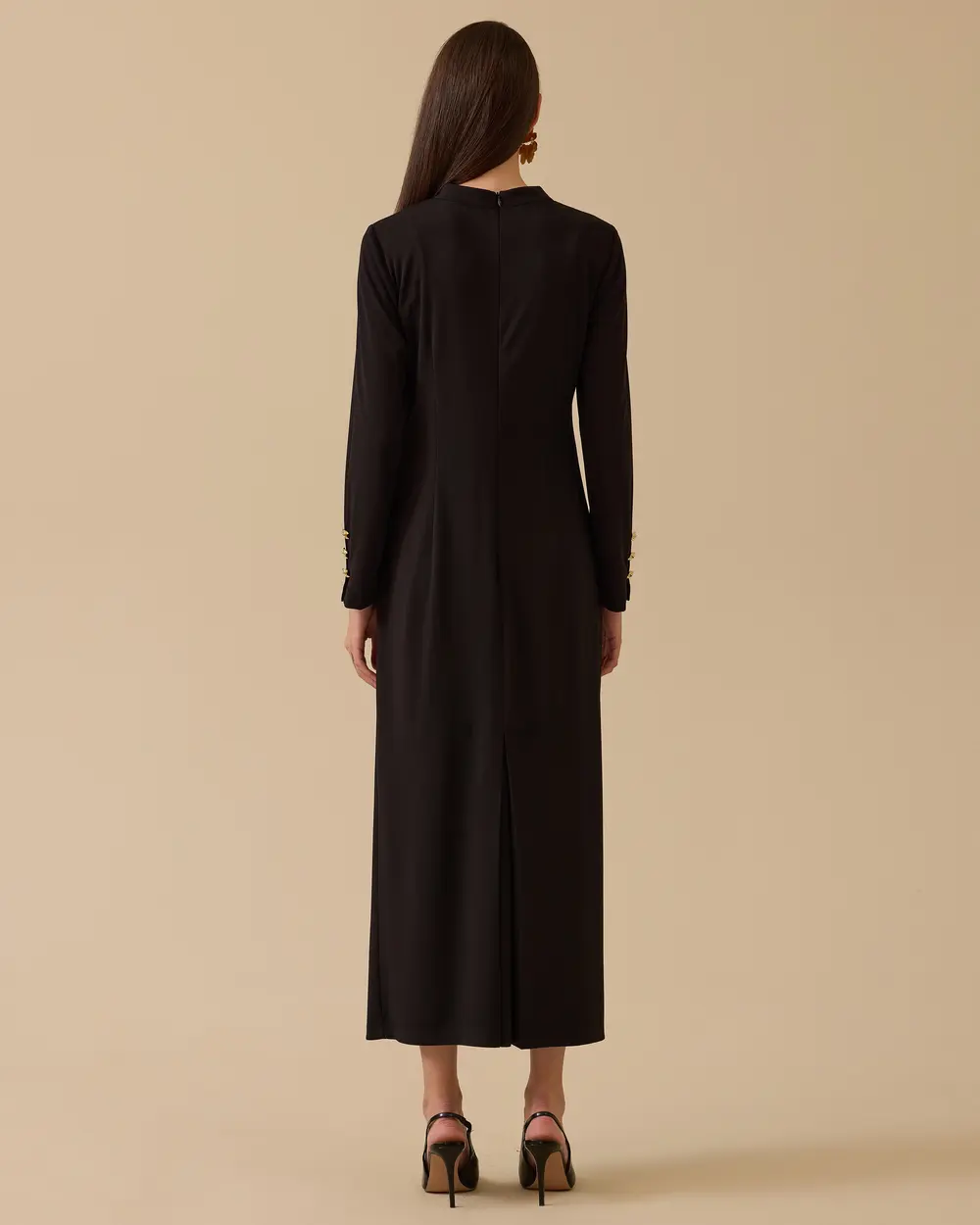 Metal Aksesuarlı Drapeli Krep Elbise