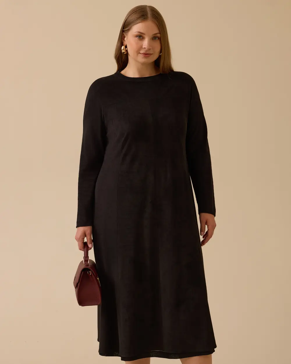 Büyük Beden Yuvarlak Yaka Süet Elbise