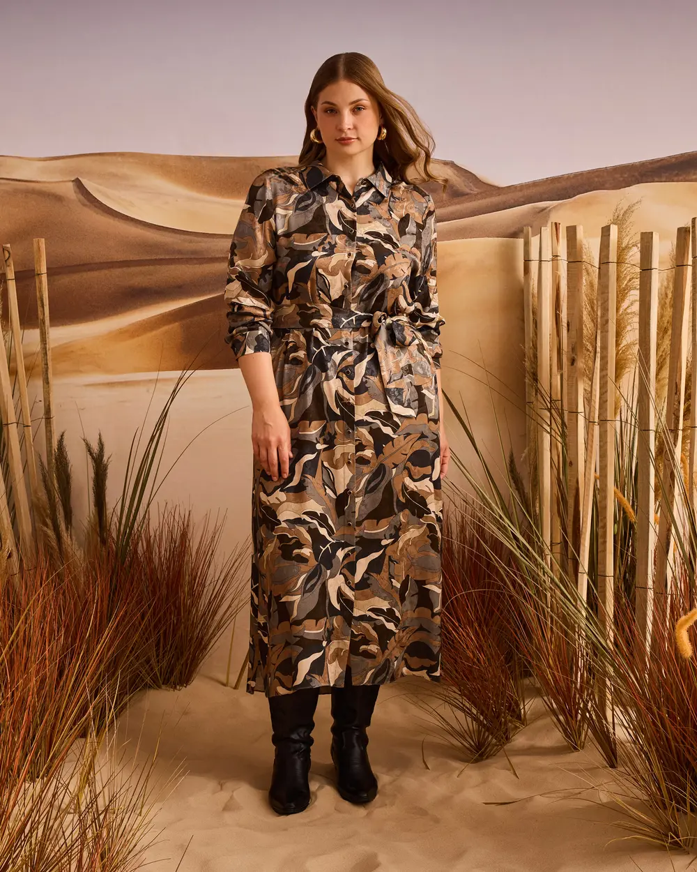 Büyük Beden Desenli Kuşaklı Jakar Elbise