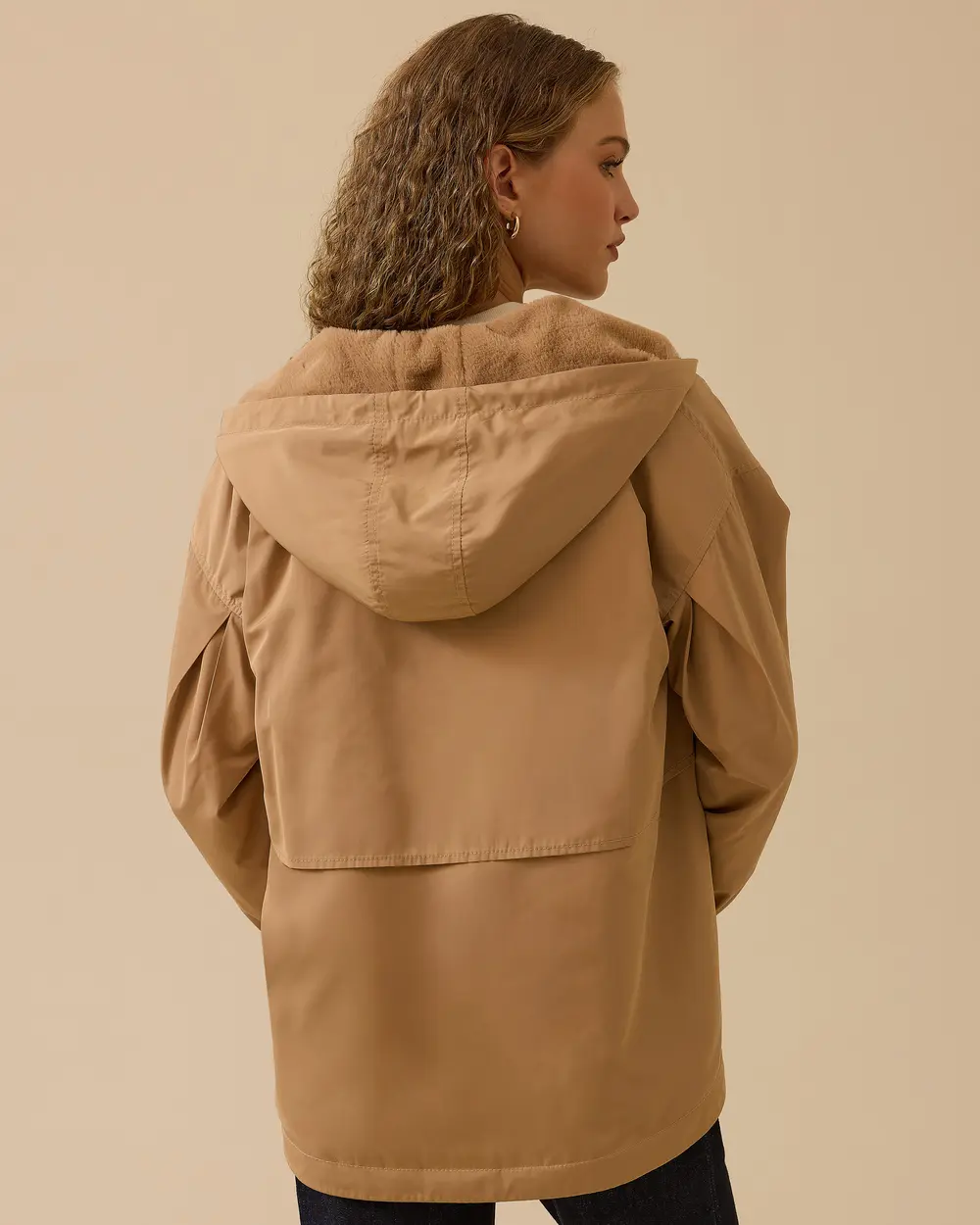 İçi Tüylü Kapüşonlu Cepli Anorak