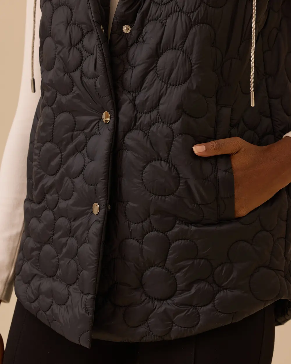 Kapüşonlu Desenli Cepli Yelek