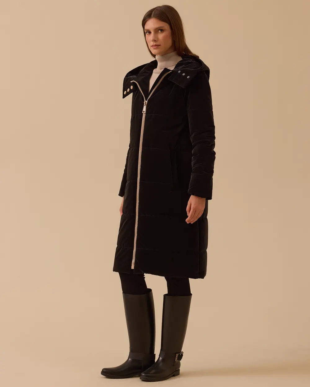 Kapüşonlu Şişme Anorak Kaban