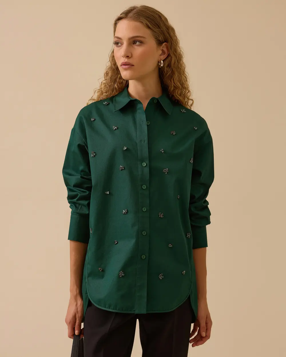 Taş İşlemeli Gömlek