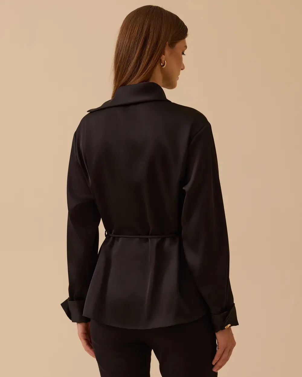 Asimetrik Düğmeli Kuşaklı Gömlek