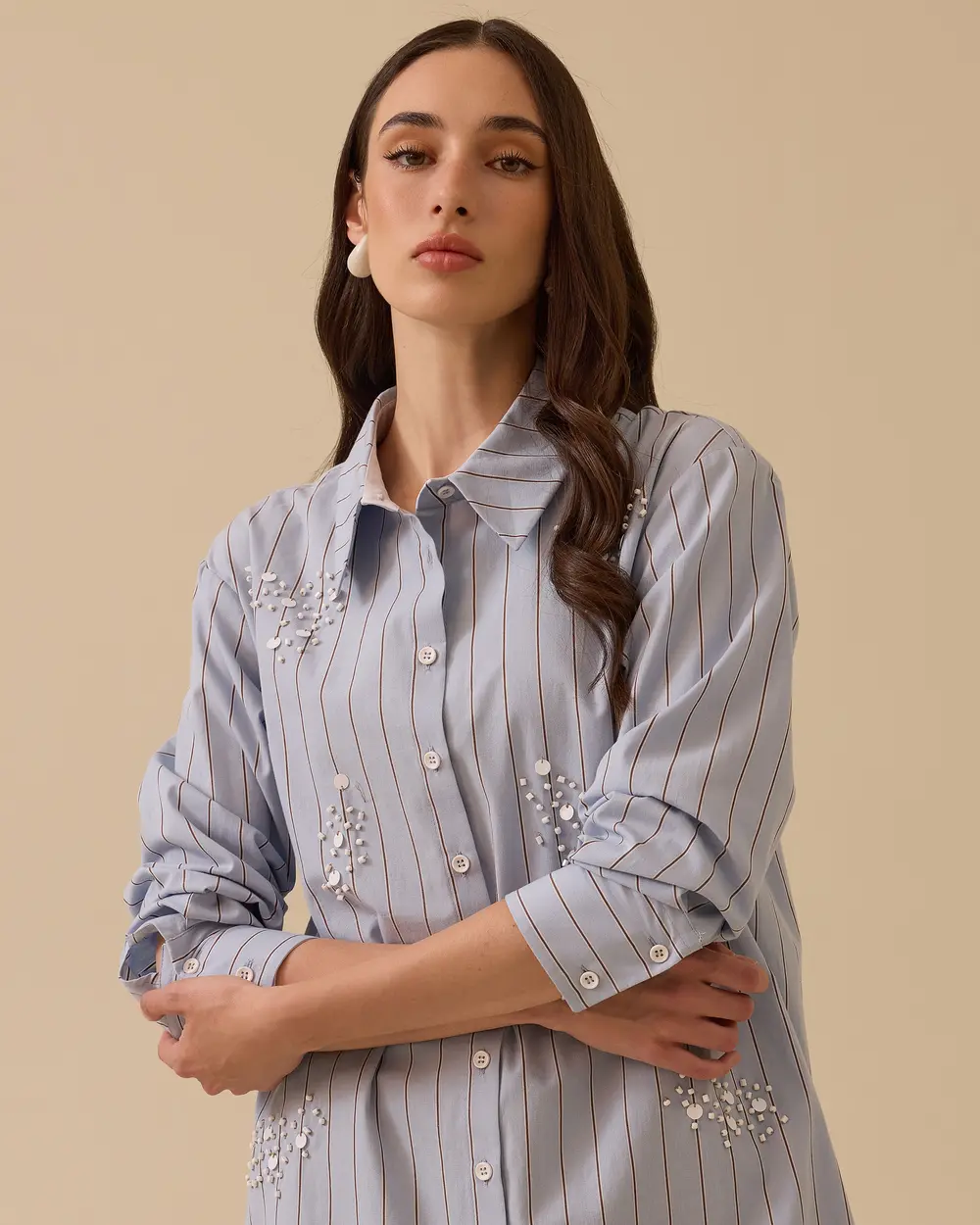 Çizgili Boncuk Detaylı Gömlek