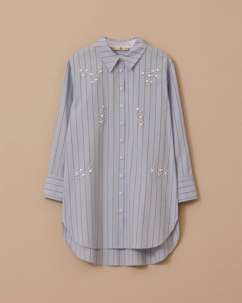 Çizgili Boncuk Detaylı Gömlek