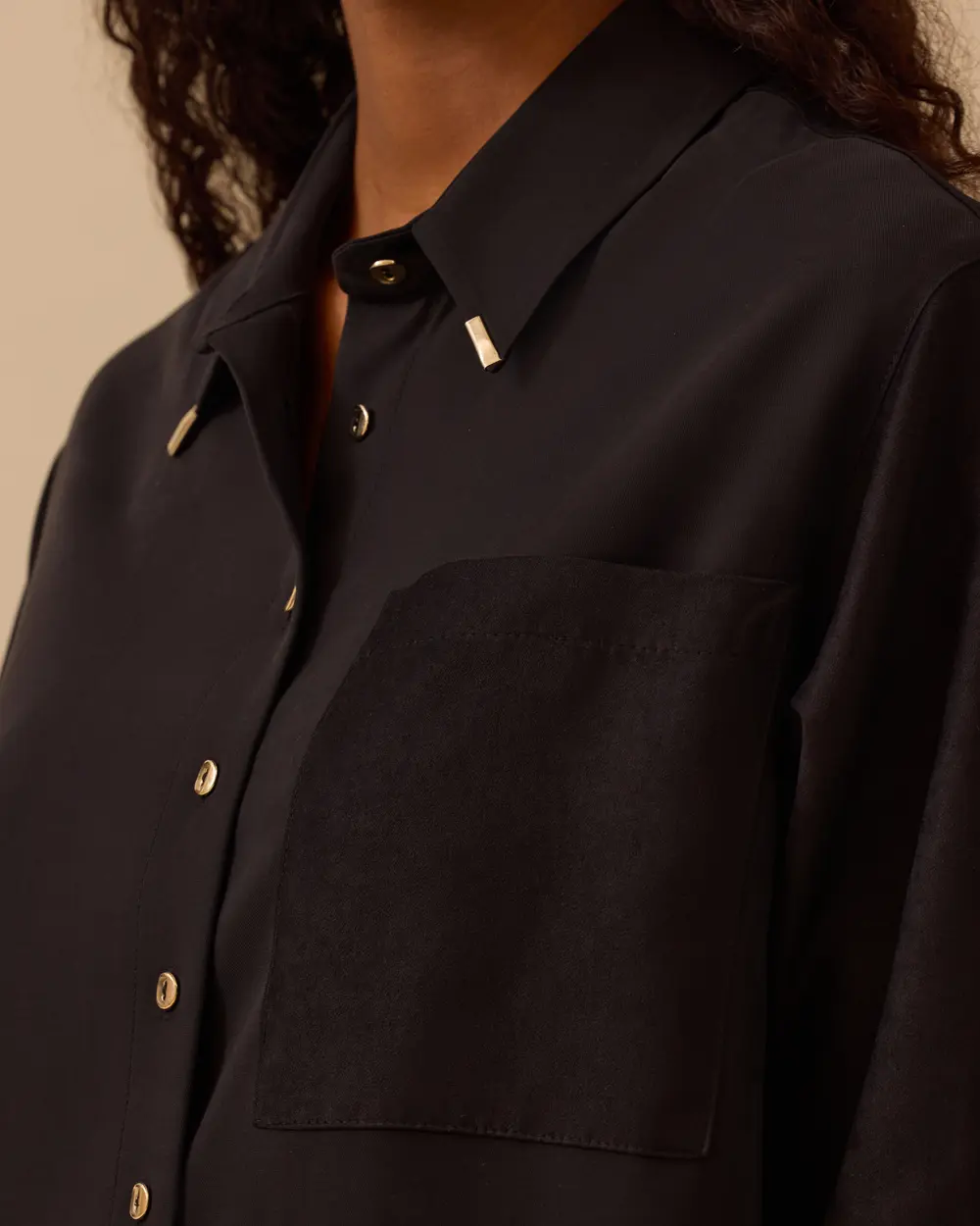 Süet Cep Detaylı Düğmeli Gömlek