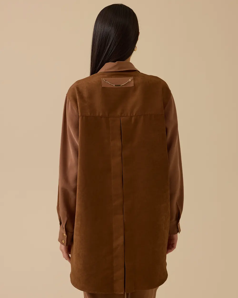 Süet Cep Detaylı Düğmeli Gömlek