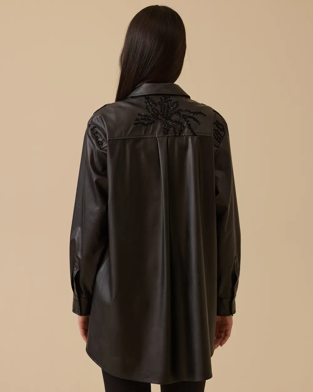 Nakışlı Suni Deri Gömlek