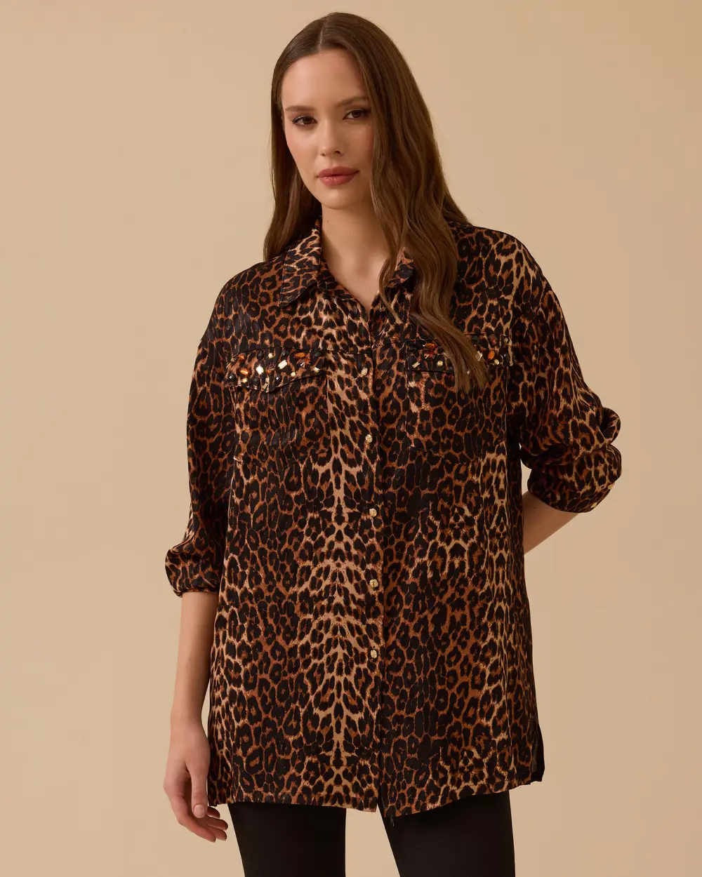 Taş Detaylı Saten Leopar Gömlek