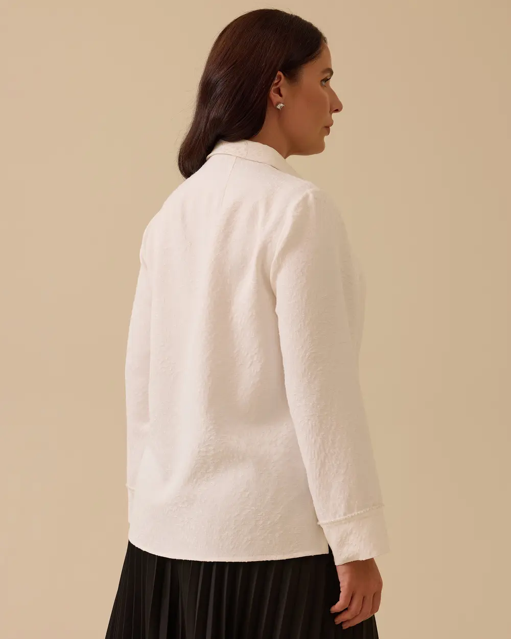 Büyük Beden Boncuk Detaylı Dokulu Gömlek