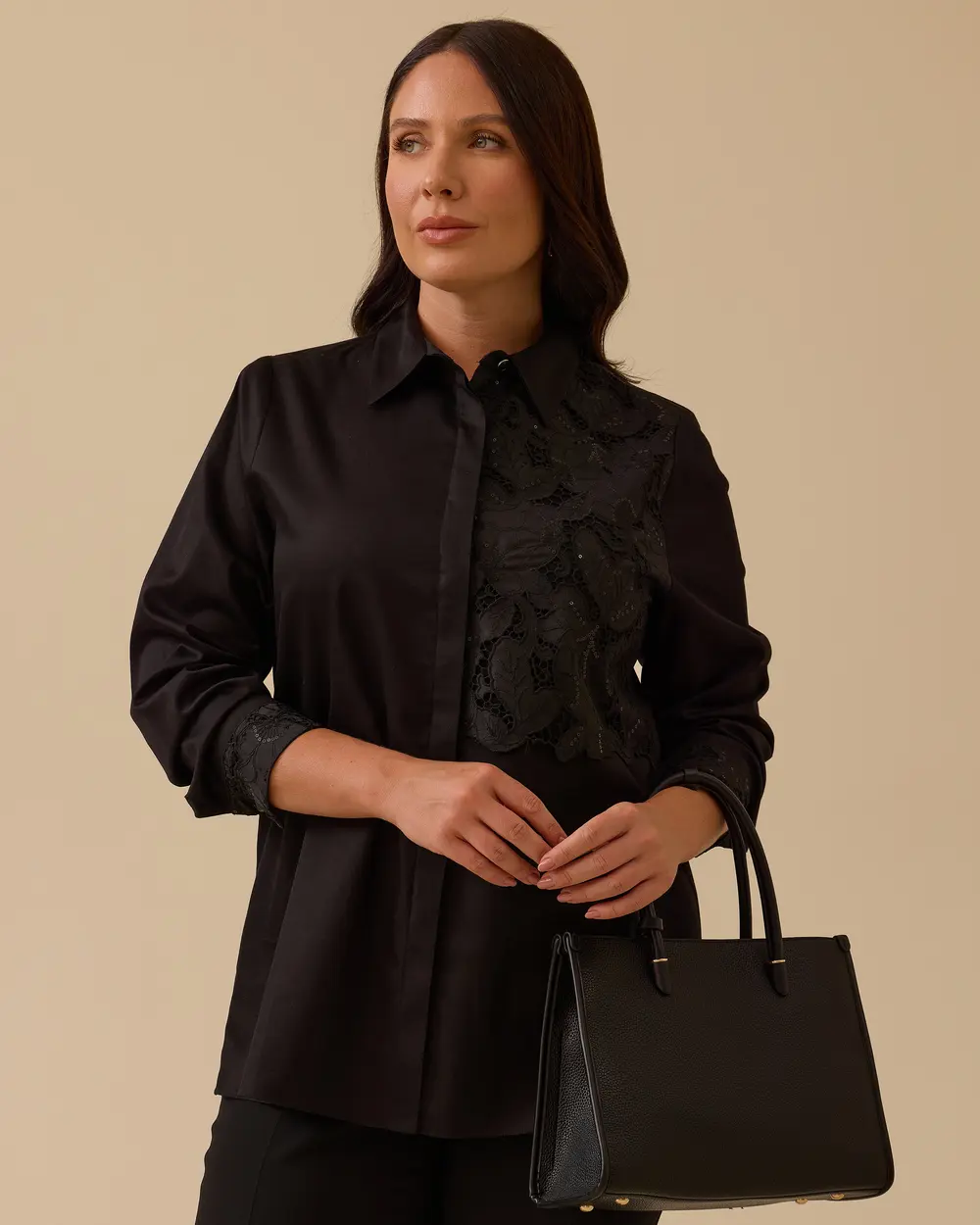 Büyük Beden Dantel Detaylı Gömlek