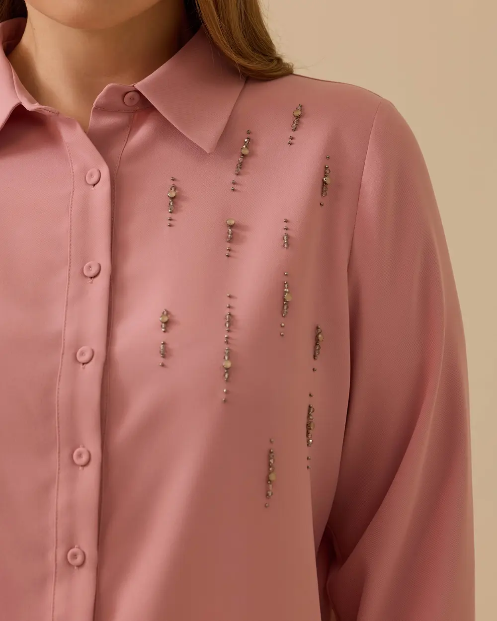 Büyük Beden Taş Detaylı Gömlek