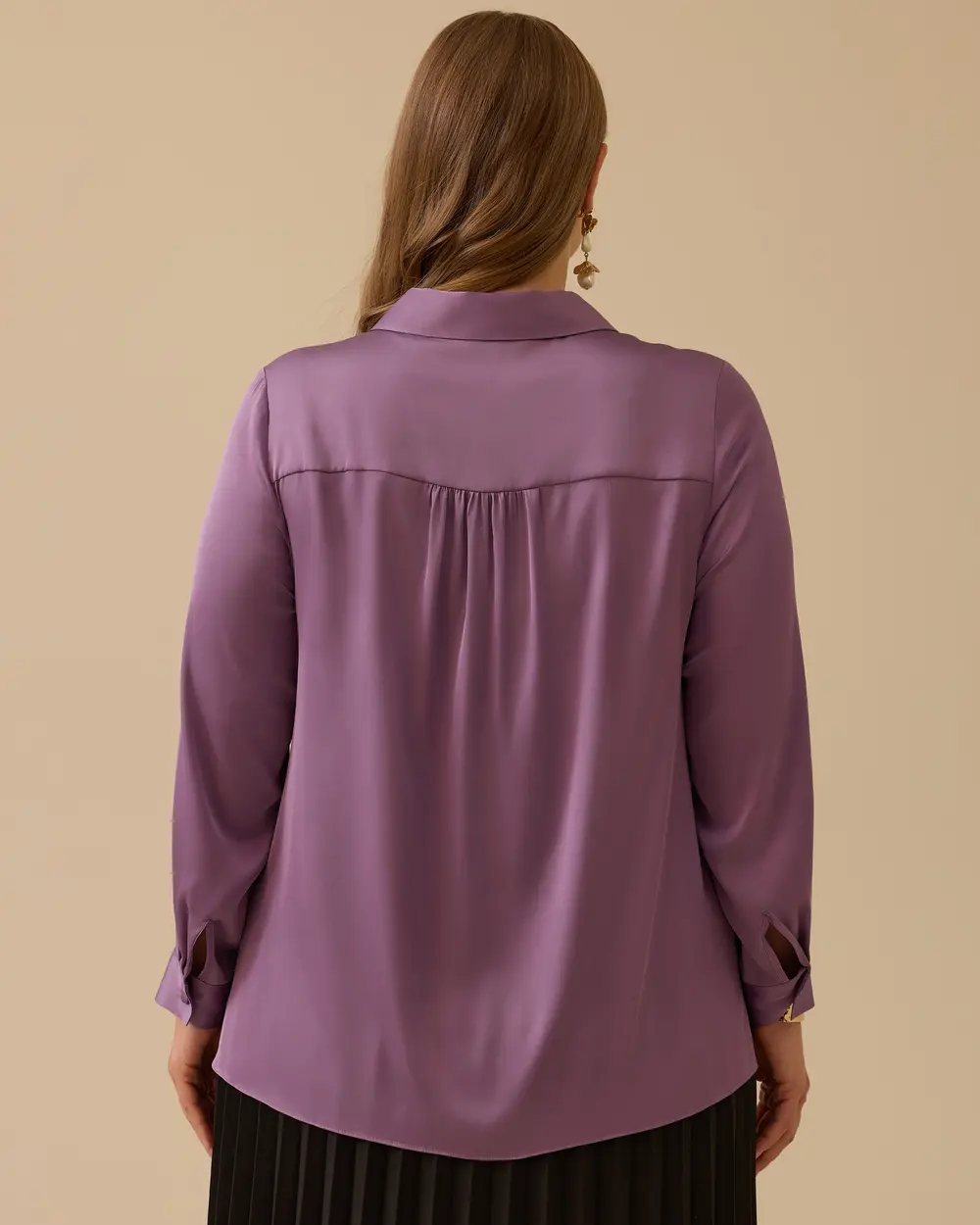 Plus Size Buttoned Satin Shirt