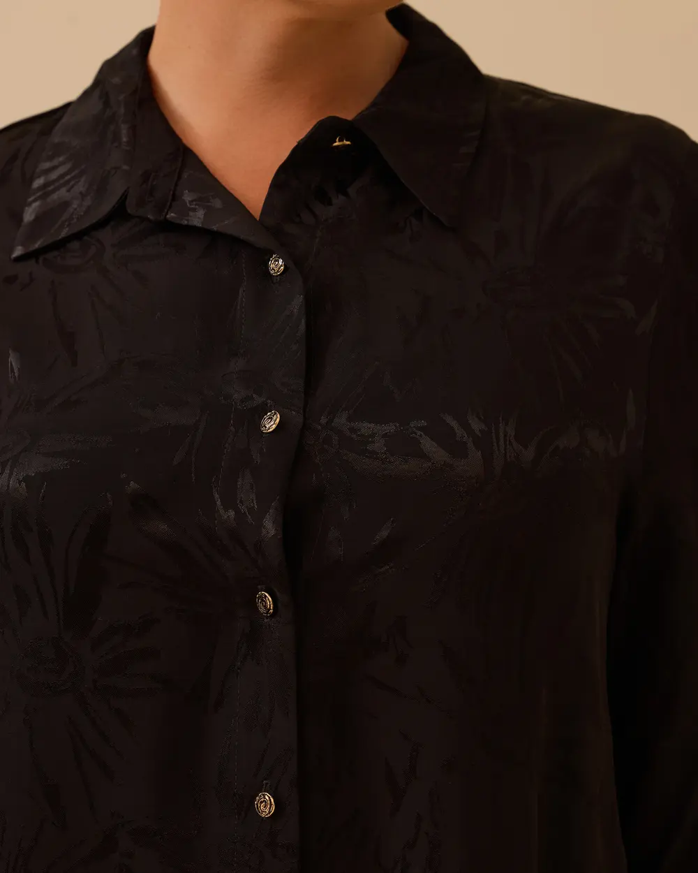 Büyük Beden Çiçek Desenli Jakar Gömlek