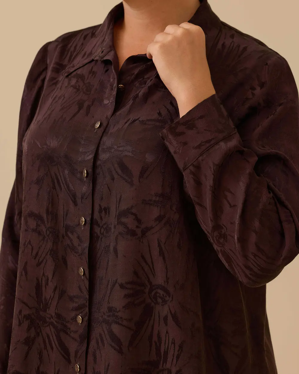 Büyük Beden Çiçek Desenli Jakar Gömlek