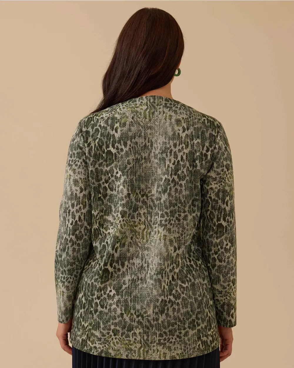 Büyük Beden Desenli Nakış Detaylı Gömlek