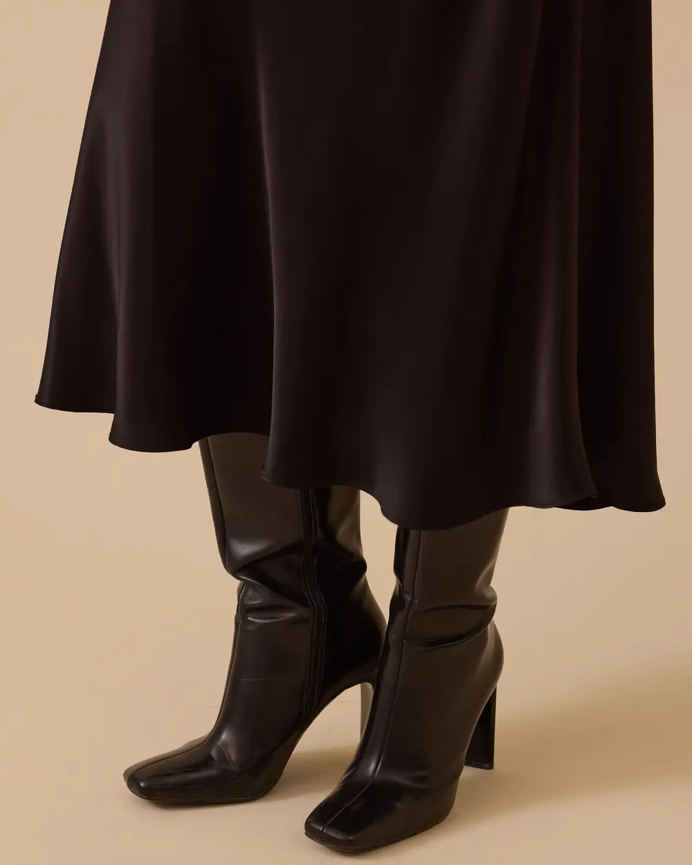 Düz Kesim Saten Etek