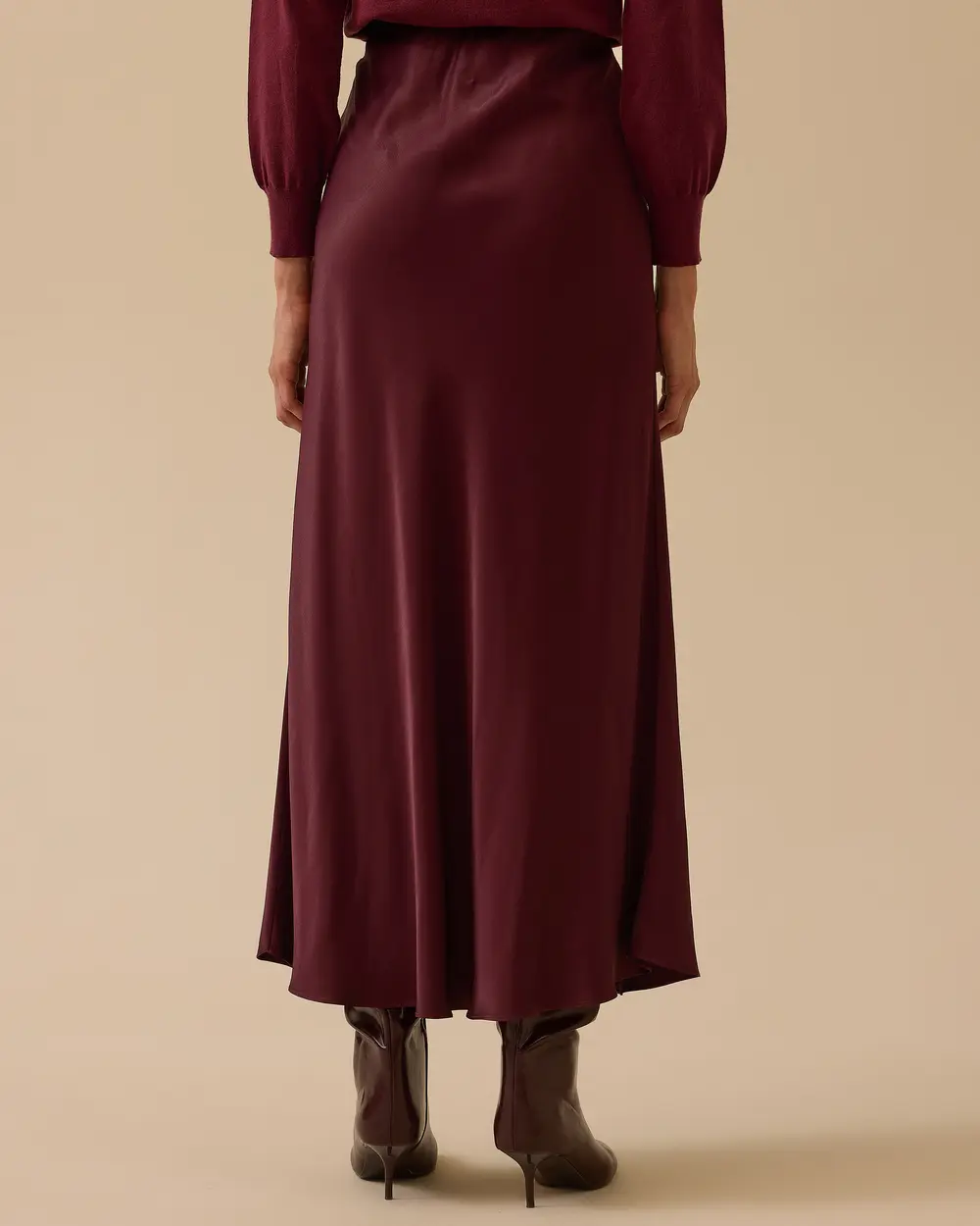Düz Kesim Saten Etek