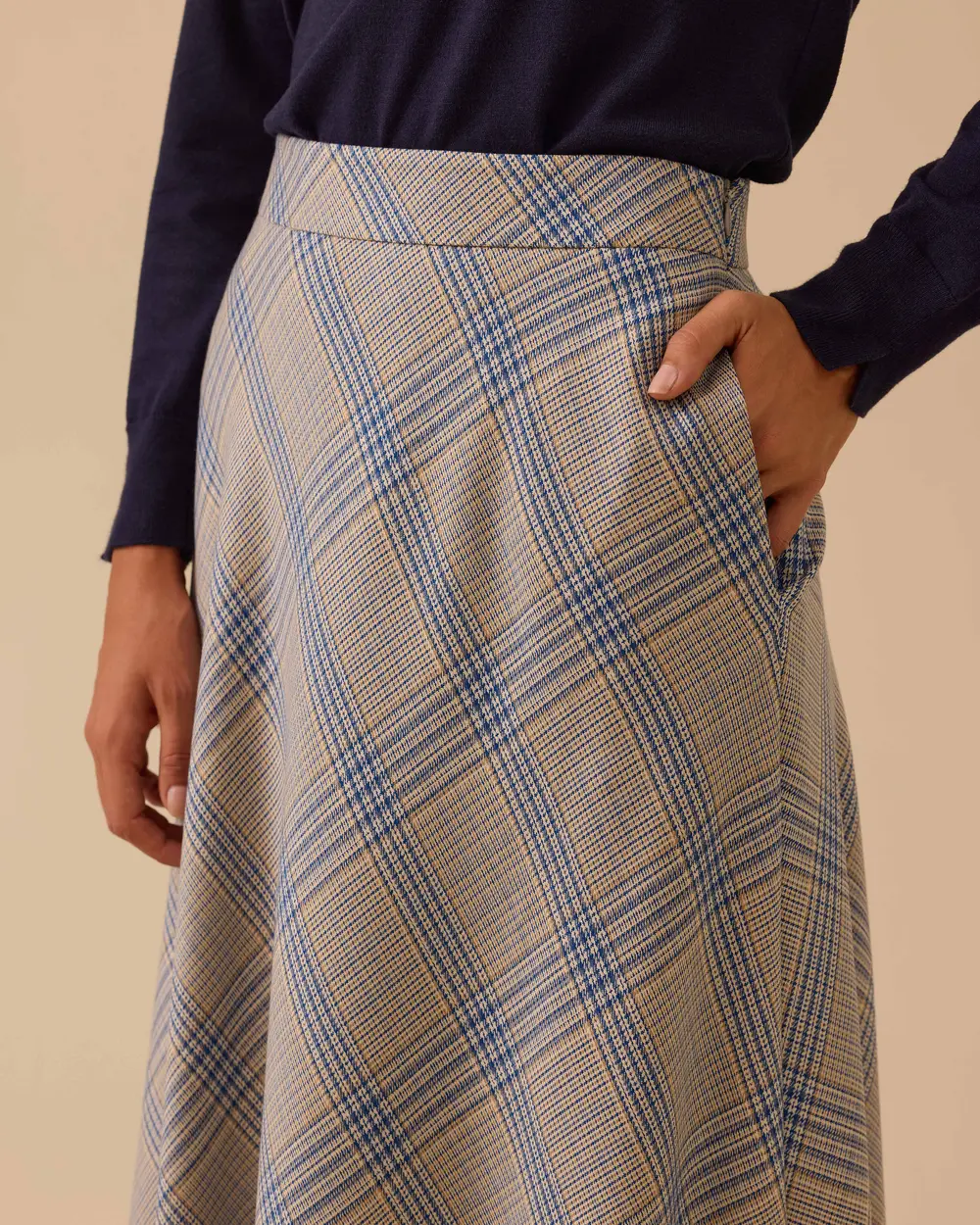 Ekose Desenli Kloş Etek