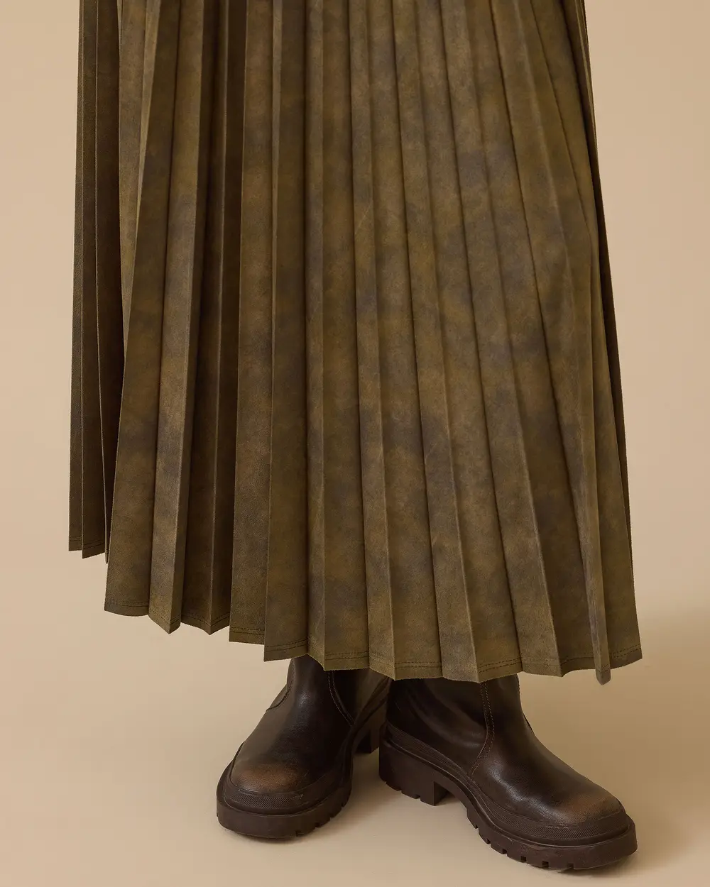 Desenli Pliseli Süet Etek