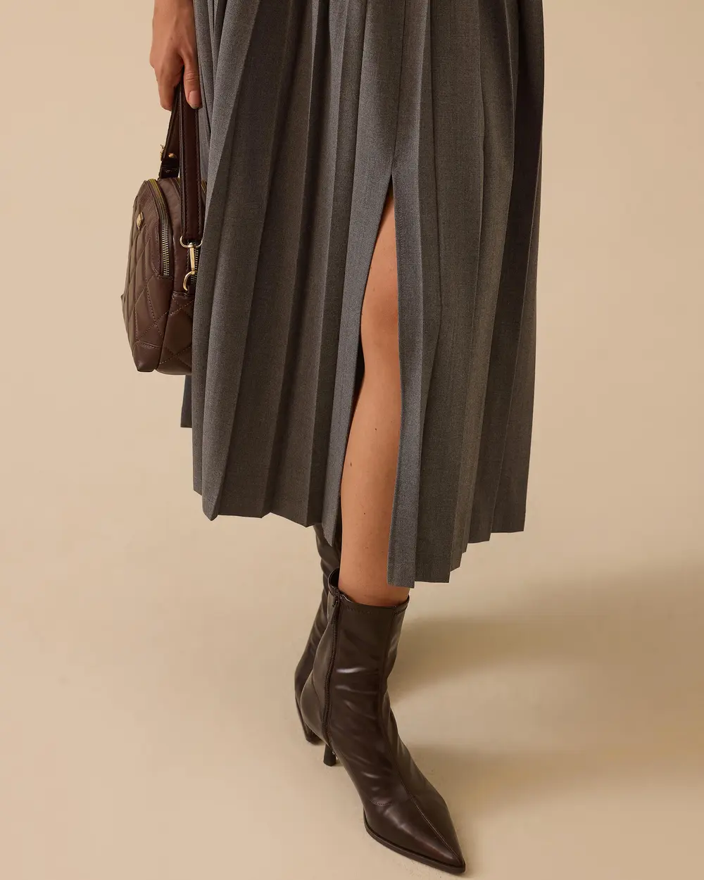 Kemer Detaylı Pileli Etek