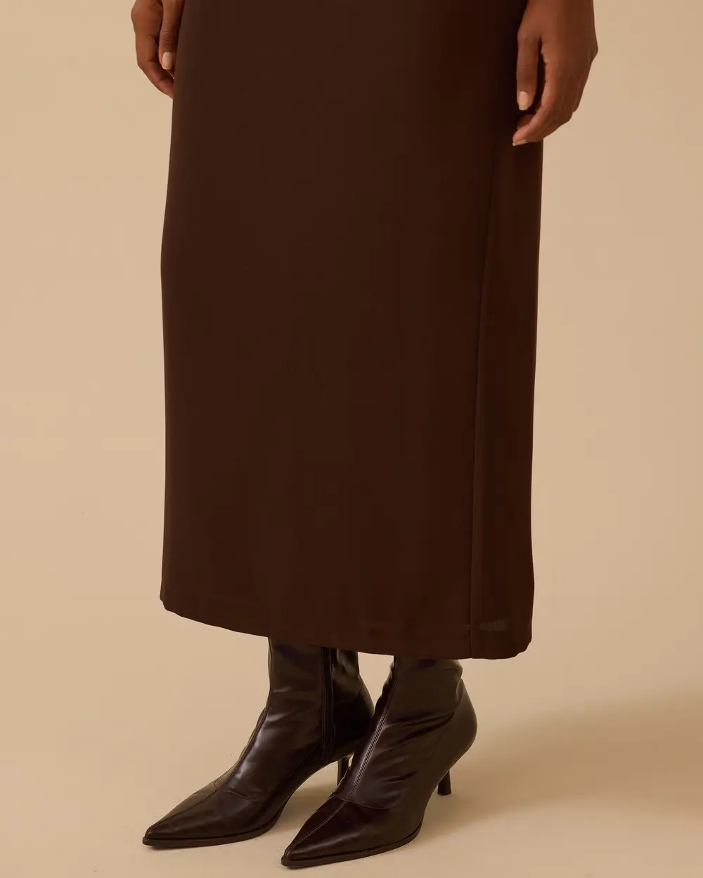 Düz Kesim Uzun Etek