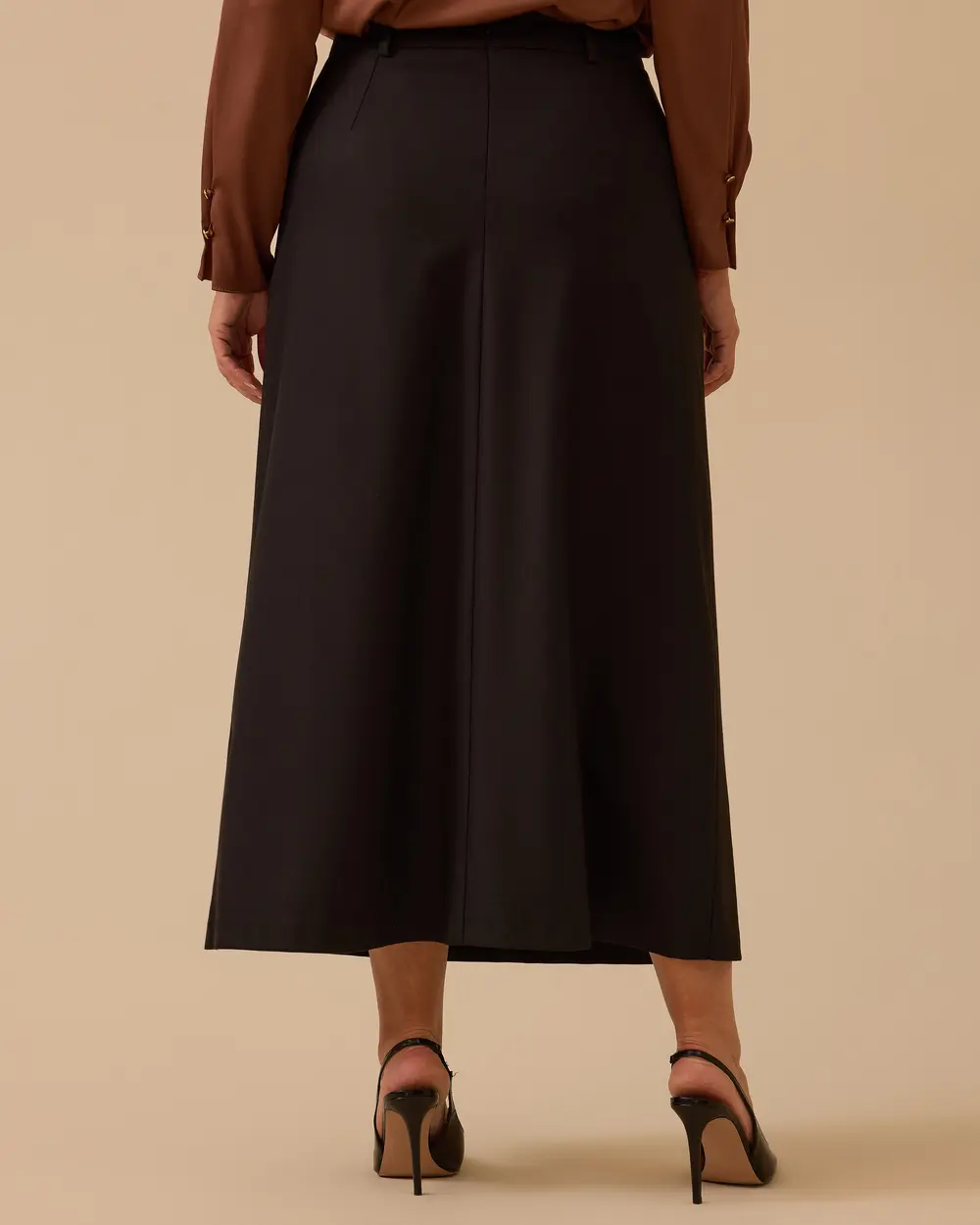 Plus Size Straight Skirt with Pockets