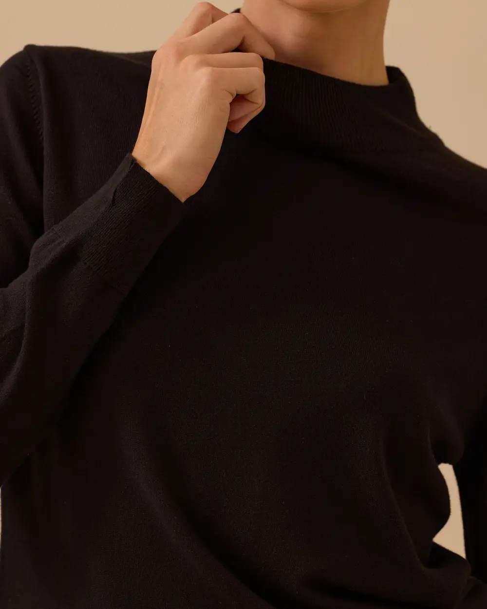 Yarım Balıkçı Yaka Basic Triko Bluz