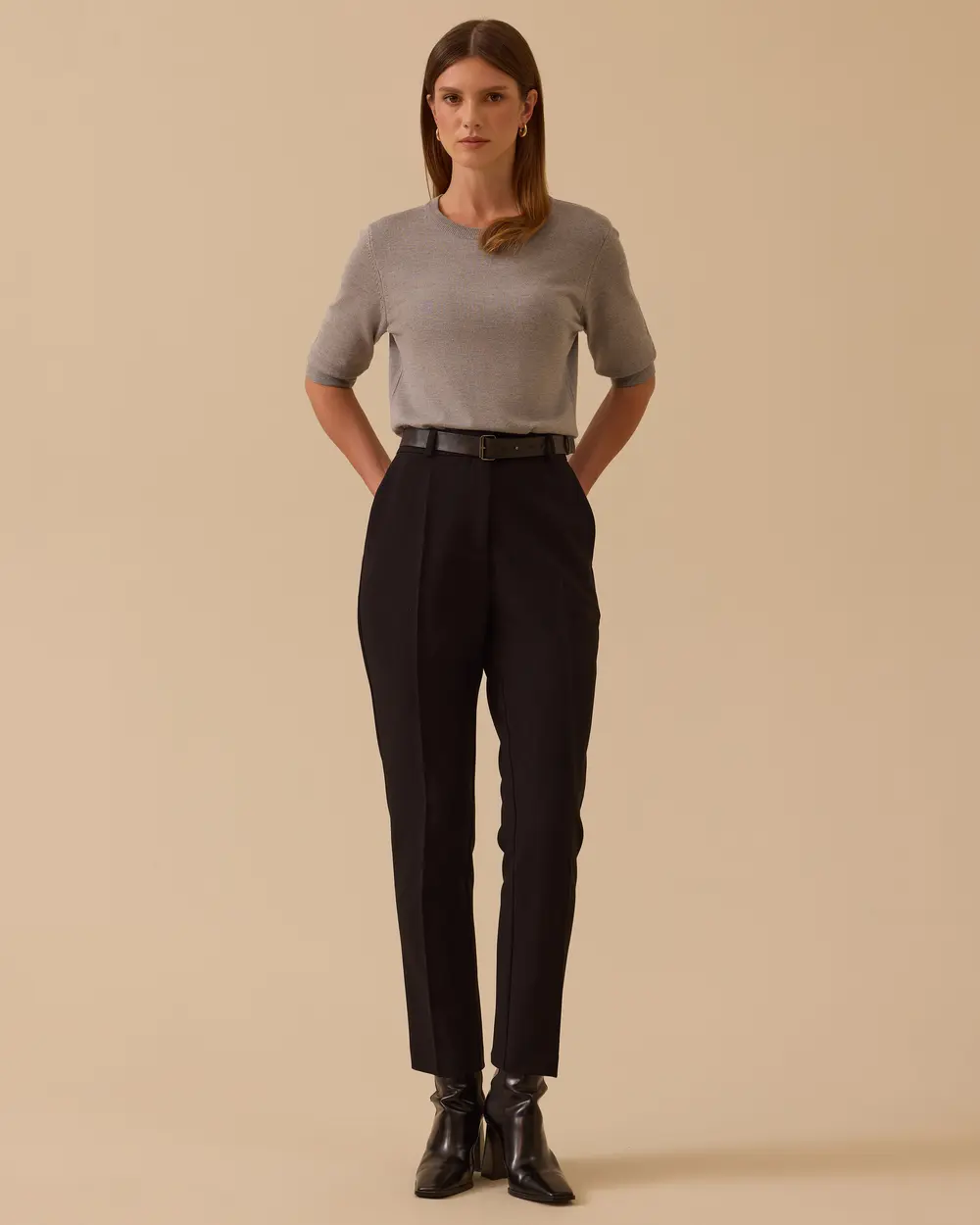 Short Sleeve Basic Sweater Blouse