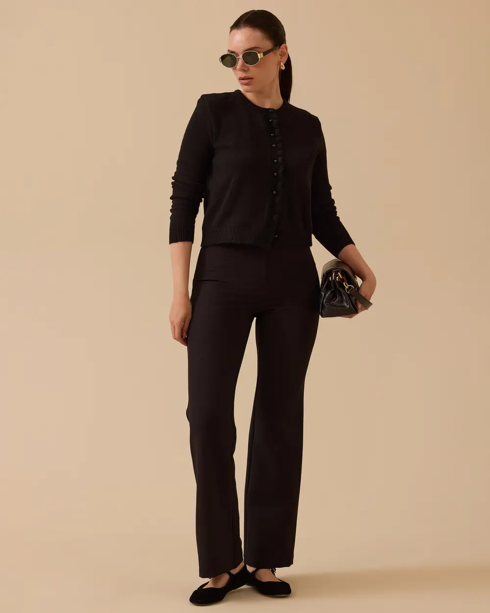 Düğmeli Bel Boy Triko Hırka