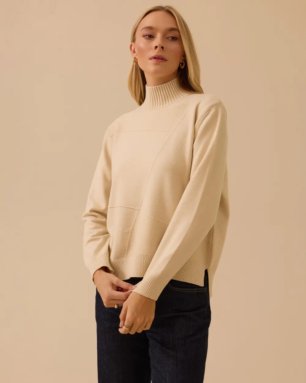 Uzun Kollu Örme Triko Kazak