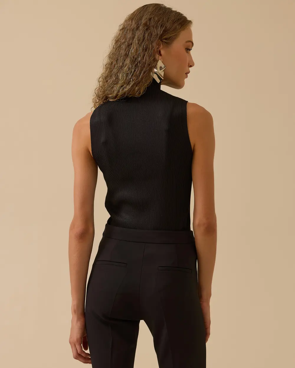 Stone Detailed Tricot Sleeveless Blouse
