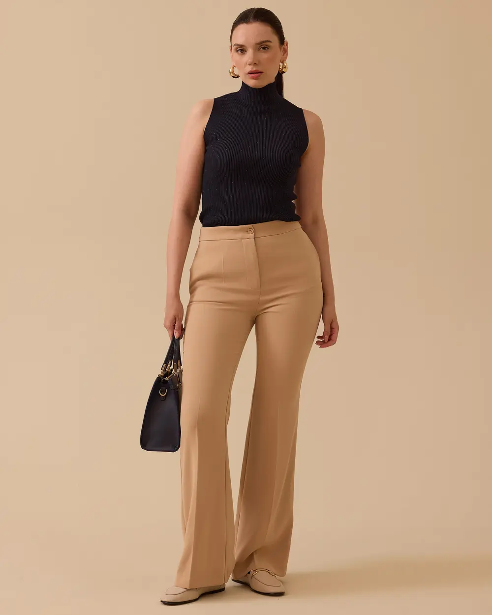 Taş Detaylı Triko Kolsuz Bluz