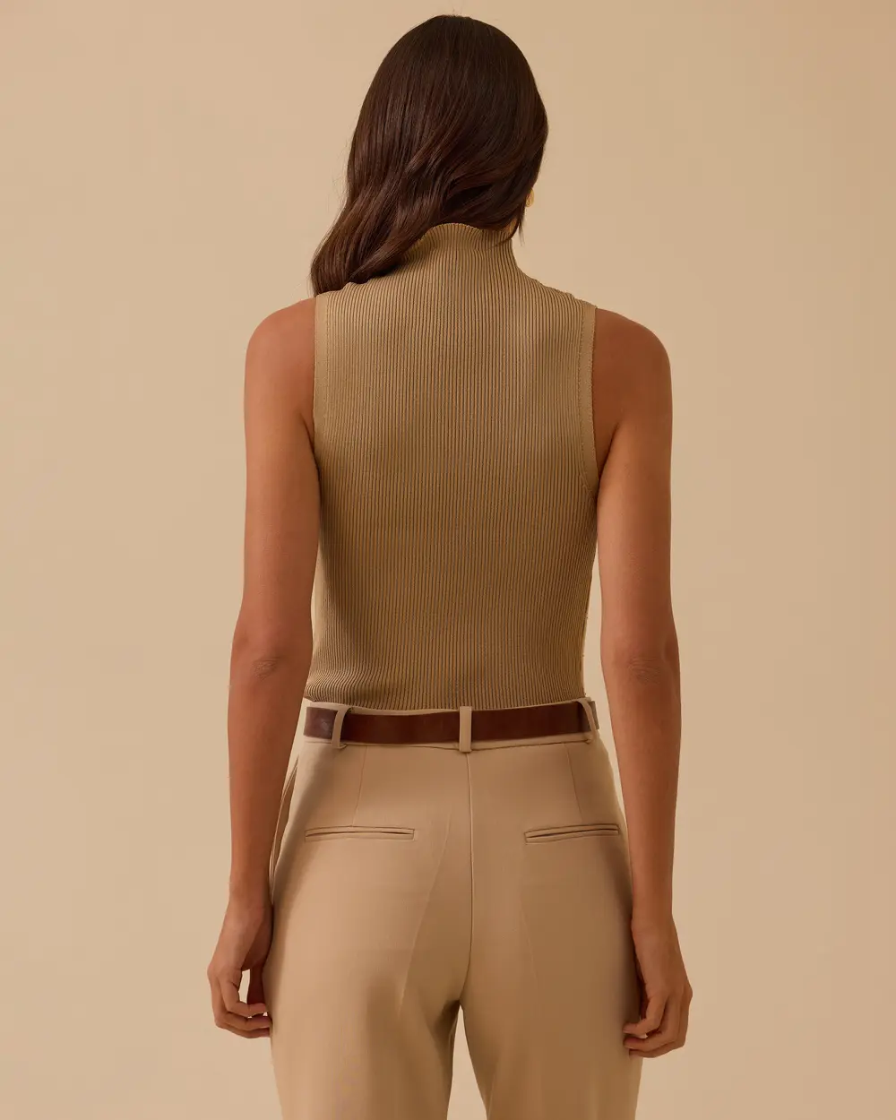 Taş Detaylı Triko Kolsuz Bluz