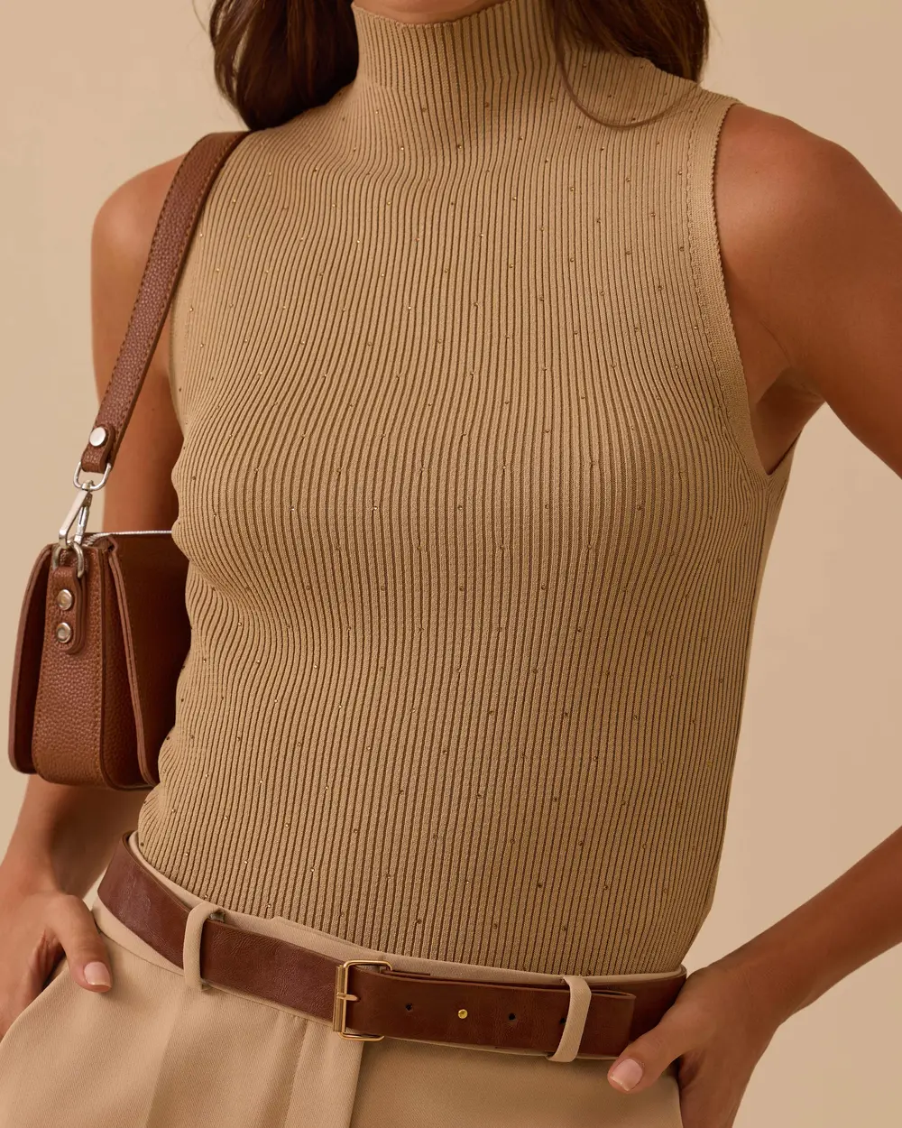 Taş Detaylı Triko Kolsuz Bluz